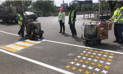 人民廣場(chǎng)步道劃線_副本